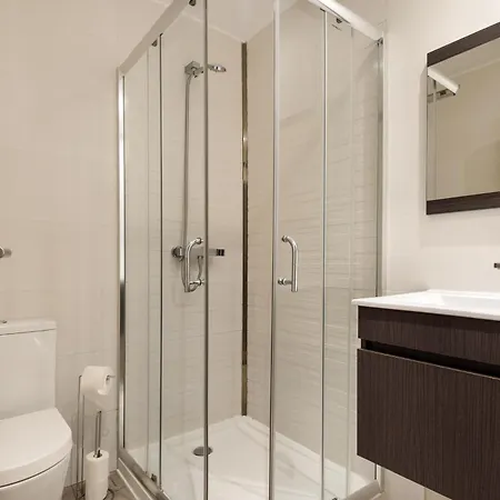 Mezzanine In The Center Apartmán Porto