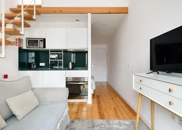 Apartment Mezzanine In The Center *