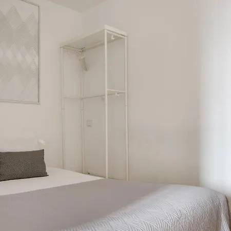 Apartman Mezzanine In The Center Porto